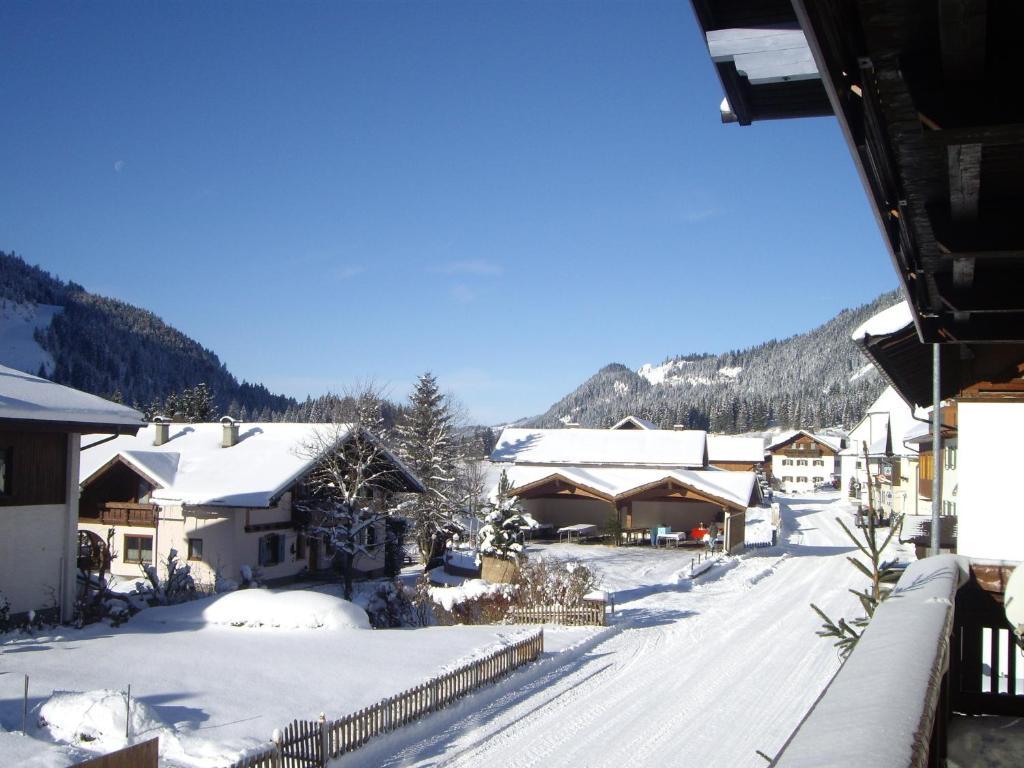 Hotel Gasthof Kollenspitze Nesselwängle Zewnętrze zdjęcie